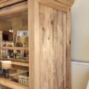 Libreria a vetrina in legno di abete antico naturale ad ante scorrevoli. Arredamento classico contemporaneo Siena e Firenze (3)