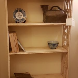 Libreria étagère in legno di ciliegio laccata a mano, quattro cassetti. Arredamento contemporaneo Siena e Firenze