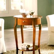 Tavolino in legno di ciliegio rotondo con un cassetto e un ripiano. Arredamento calssico contemporaneo Siena e Firenze