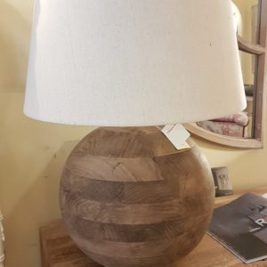 Lampada in legno di mango con base rotonda e paralume in cotone.Arredamento classico contemporaneo Siena e Firenze