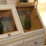 Cassettiera Dispensa Credenza in legno di tiglio laccata a mano.Arredamento classico contemporaneo Siena e Firenze (8)