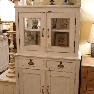 Credenza vetrina antica in legno di olmo antica laccata a mano 4 ante e 2 cassetti. Mobili etnici antichi Siena e Firenze.