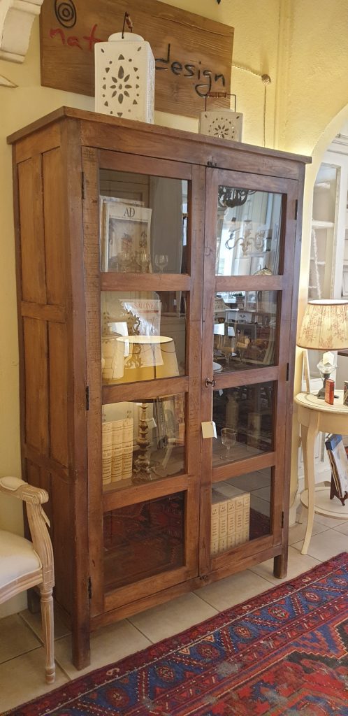 Vetrina libreria antica in legno di olmo a due ante dei primi del '900. Mobili antichi Siena e Firenze