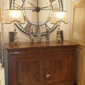 Credenza antica Cappuccina in legno e radica di noce massello a due ante e tre cassetti. Mobili antichi Siena e Firenze