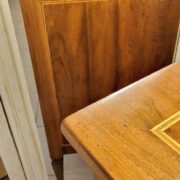 Cassettone Toscano Luigi XVI in legno di noce massello intarsiato metà '800. Mobili antichi Siena e Firenze (7)