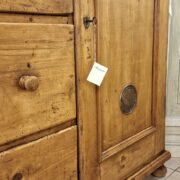 Dispensa credenza in legno di abete antica fine '800 a quattro cassetti ed un'anta. Mobili antichi Siena e Firenze (2)