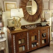 Credenza Vetrina antica in legno di teak con maioliche originali fine '800. Mobili antichi Siena e Firenze (2)