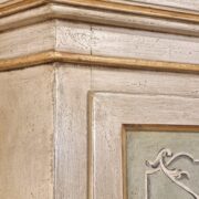 Angoliera laccata e decorata a mano. Arredamento classico contemporaneo Siena e Firenze (4)