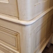 Armadio Toscano antico in legno di abete fine '800 laccato anticato a mano due ante e due cassetti. Mobili antichi Siena e Firenze (6)