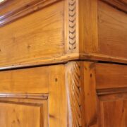Armadio Toscano antico fine '800 in legno di abete interamente rinforzato con cavicchi di legno originali. Mobili antichi Siena e Firenze (8)