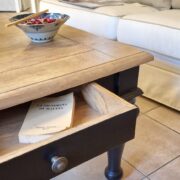 Tavolino da salotto in legno di mango massello. Arredamento classico contemporaneo Siena e Firenze (3)