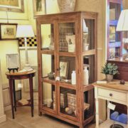 Vetrina antica in legno di olmo primi '900 in finitura decapè. Mobili antichi Siena e Firenze (8)