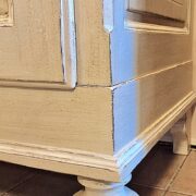 Armadio Toscano antico metà '800 in legno di abete con triple bugne diamantate. Mobili antichi Siena e Firenze (9)