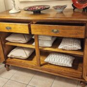 Credenza Toscana in legno di tiglio massello. Arredamento classico contemporaneo Siena e Firenze (8)